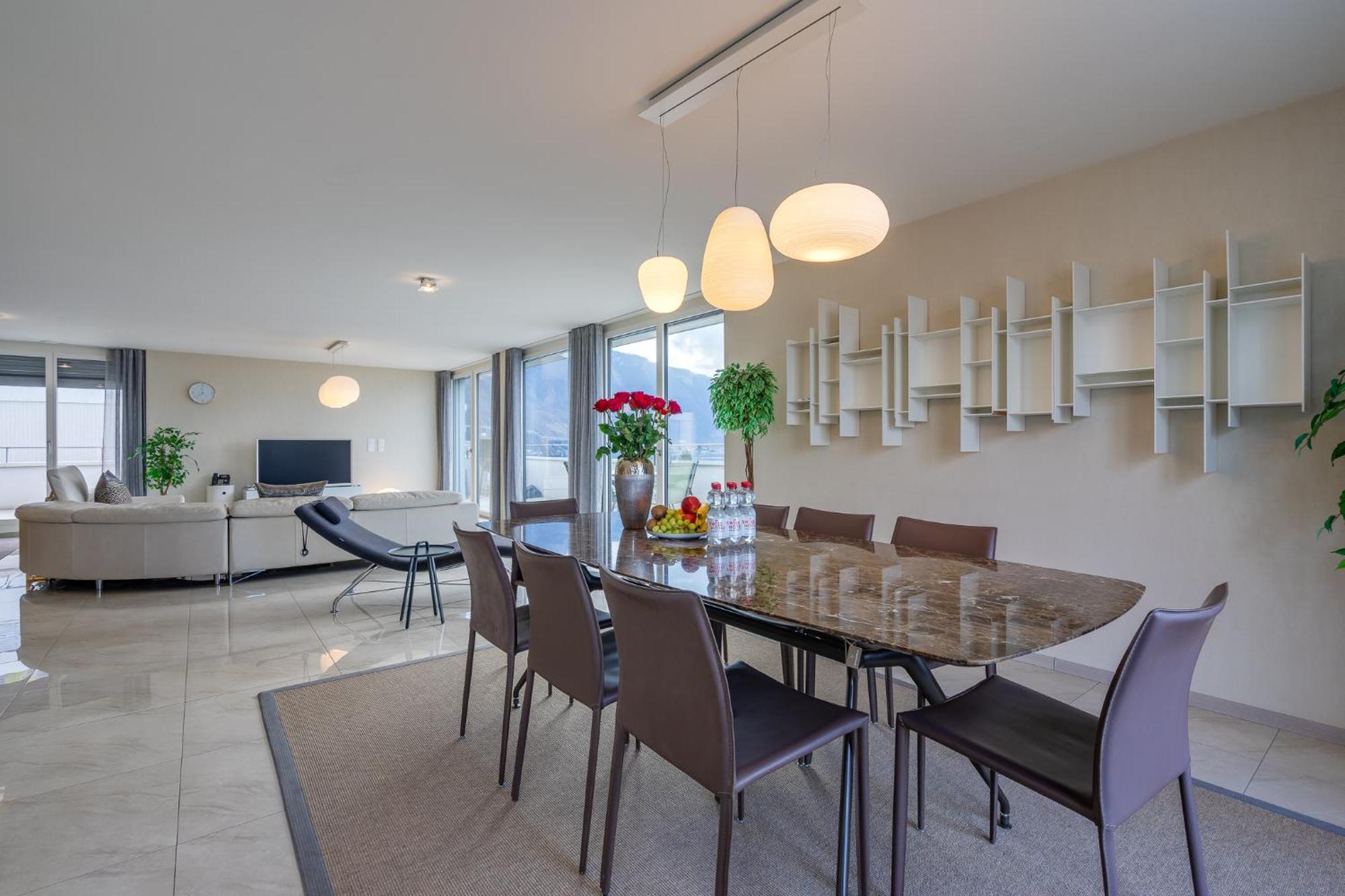 View And - Swiss Appartement Montreux
